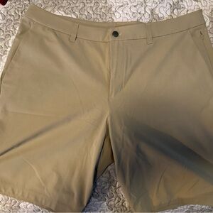 Men’s lululemon shorts